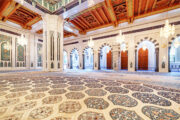 شکوه فرش ایران در مسجد سلطان قابوس عمان